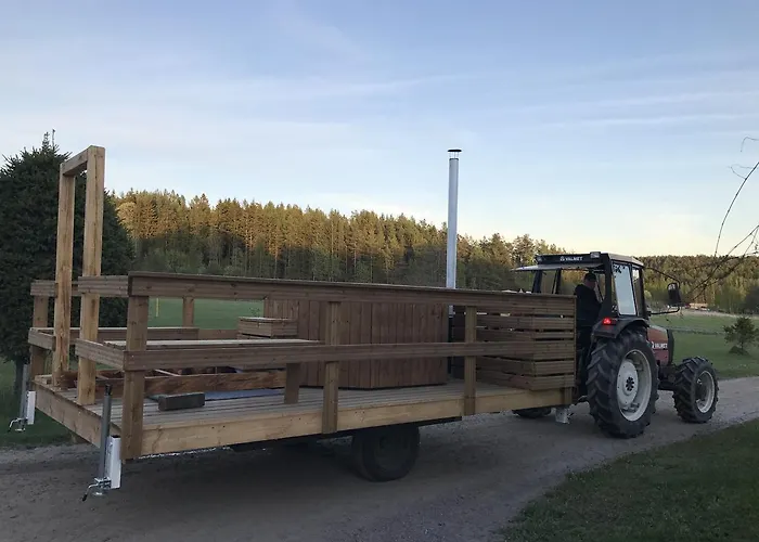 Lomahyppaeys 샬레 *