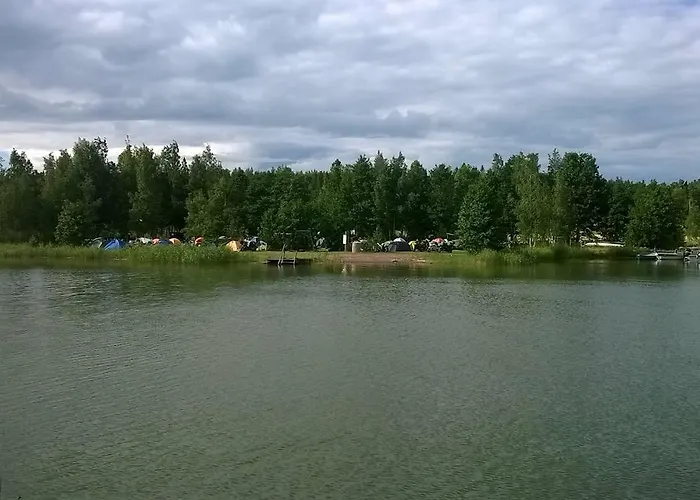 Chalé Lomahyppaeys Naantali